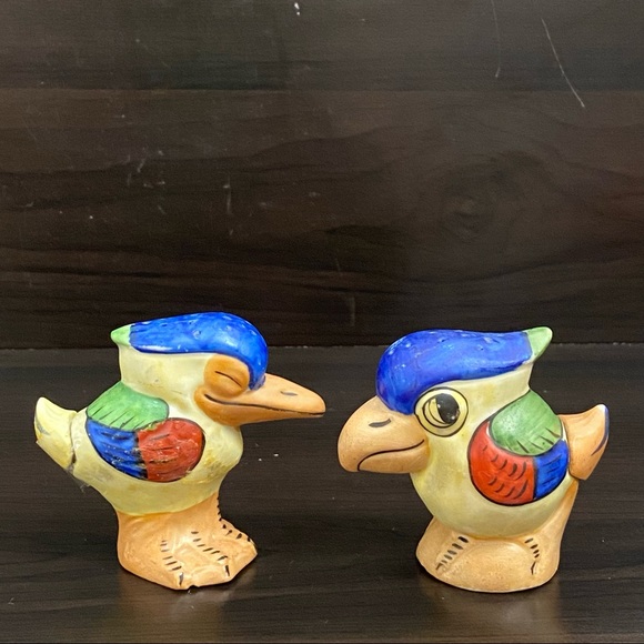 Vintage Toucan Bird Ceramic Salt & Pepper Shaker Set - Picture 5 of 13
